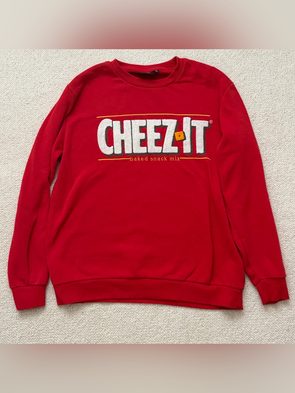 Red Cheez-It Crewneck Sweater Sz Large - Logo Pullover